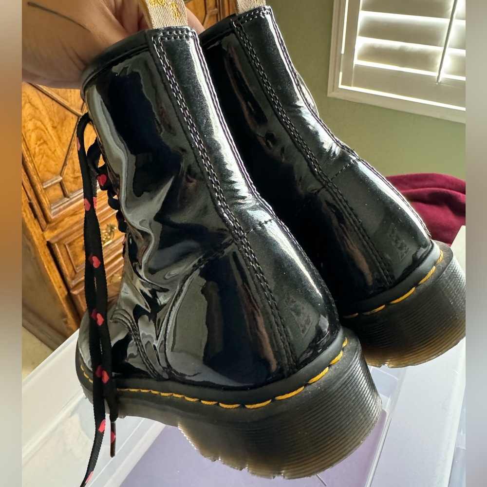 1460 Women's Patent Leather Dr. Martens | Size 7 Black w/ Red Heart Laces - Picture 4 of 7